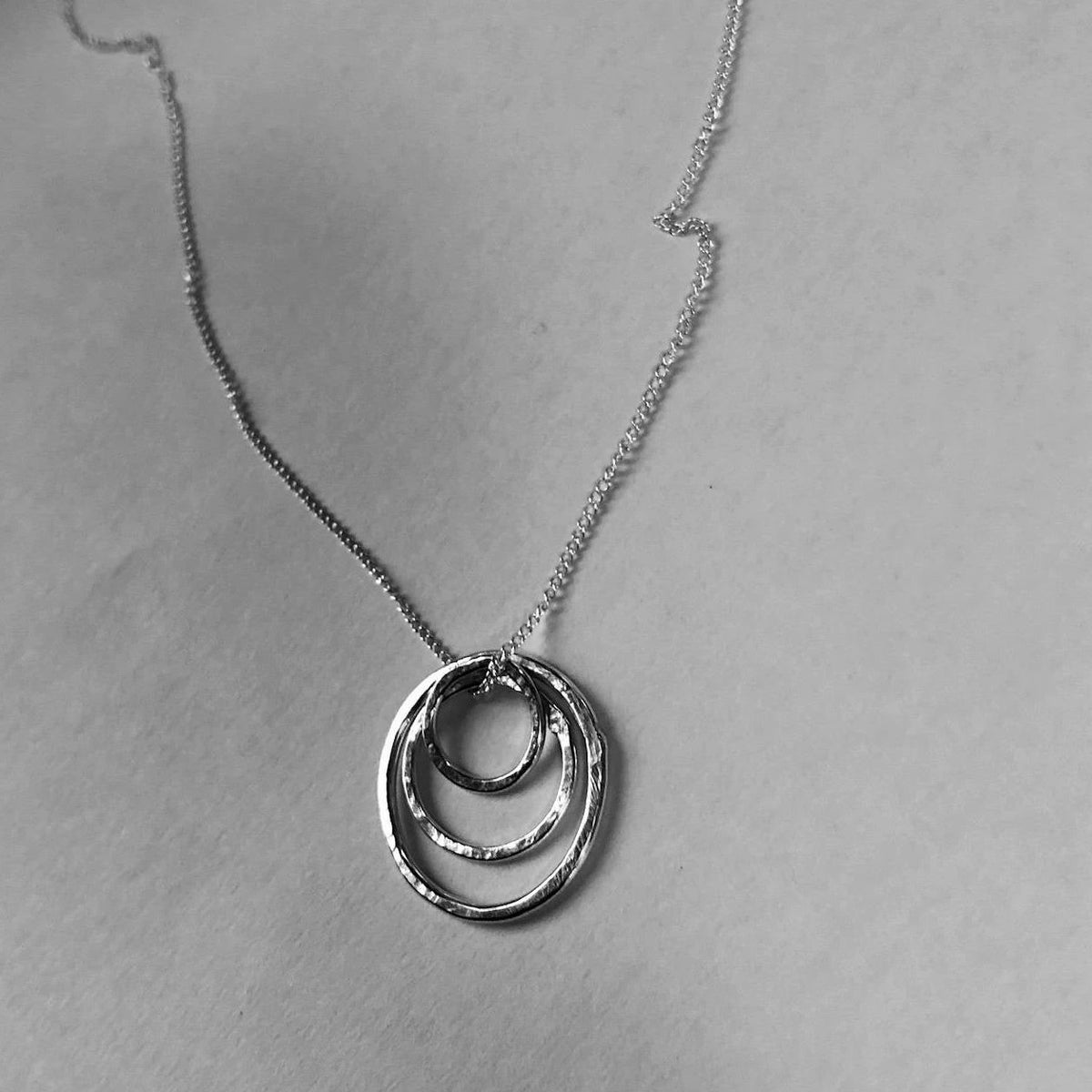 Three Circles Necklace in Silver