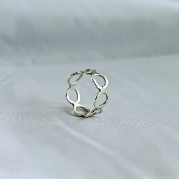 Modern Circles Ring in Silver