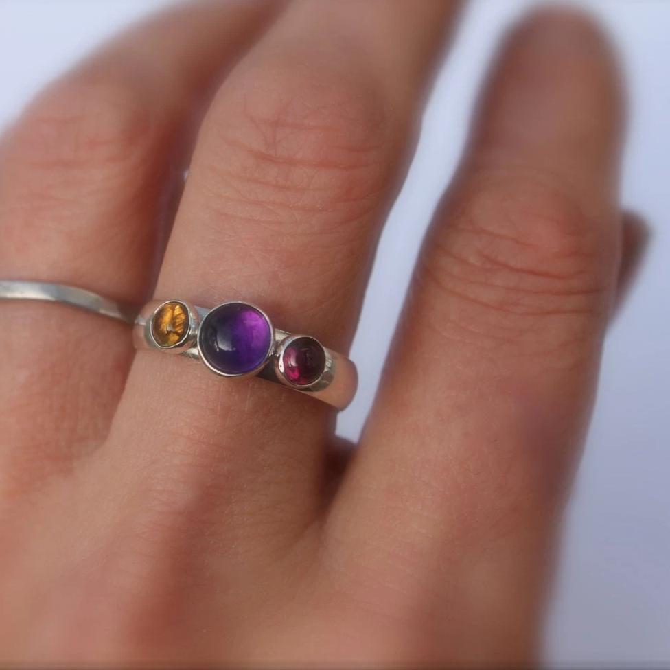 Three Stones Ring Band in Silver