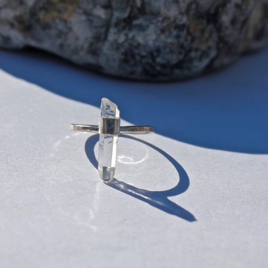 Small raw crystal ring 