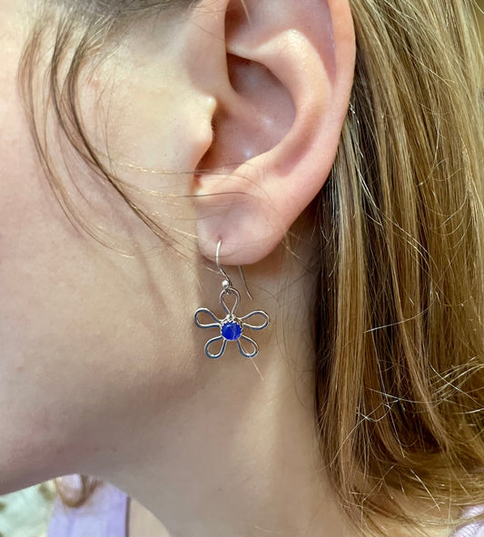 Flower Earrings with Stone in Silver