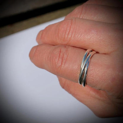 Triple Ring in Silver Roll on Fidget Ring