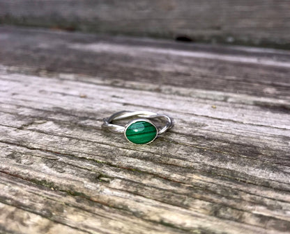 Malachite Twist Band in Sterling Silver