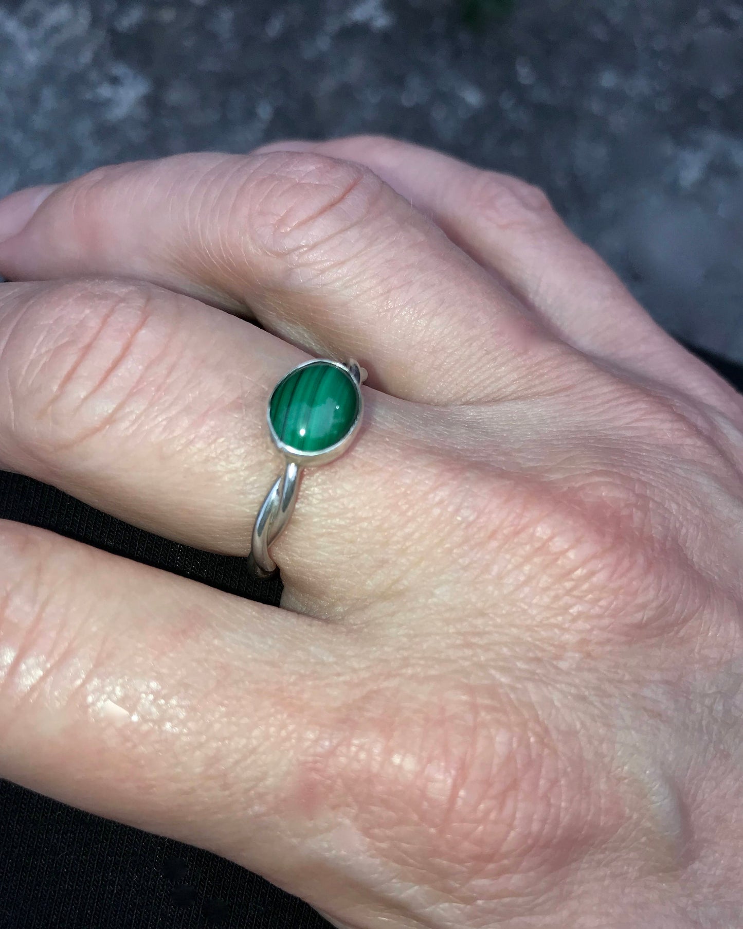 Malachite Twist Band in Sterling Silver