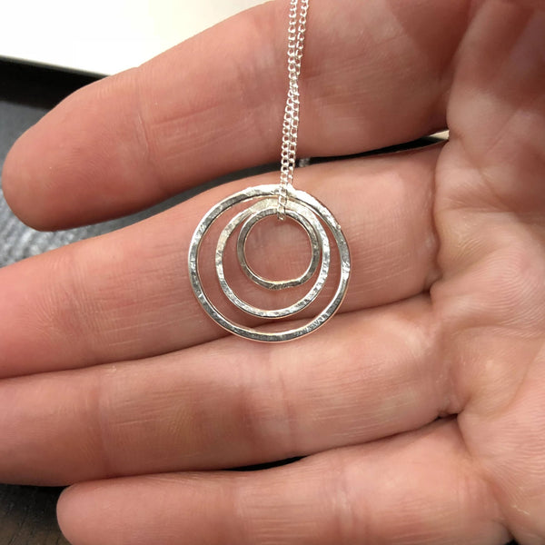 Three Circles Necklace in Silver