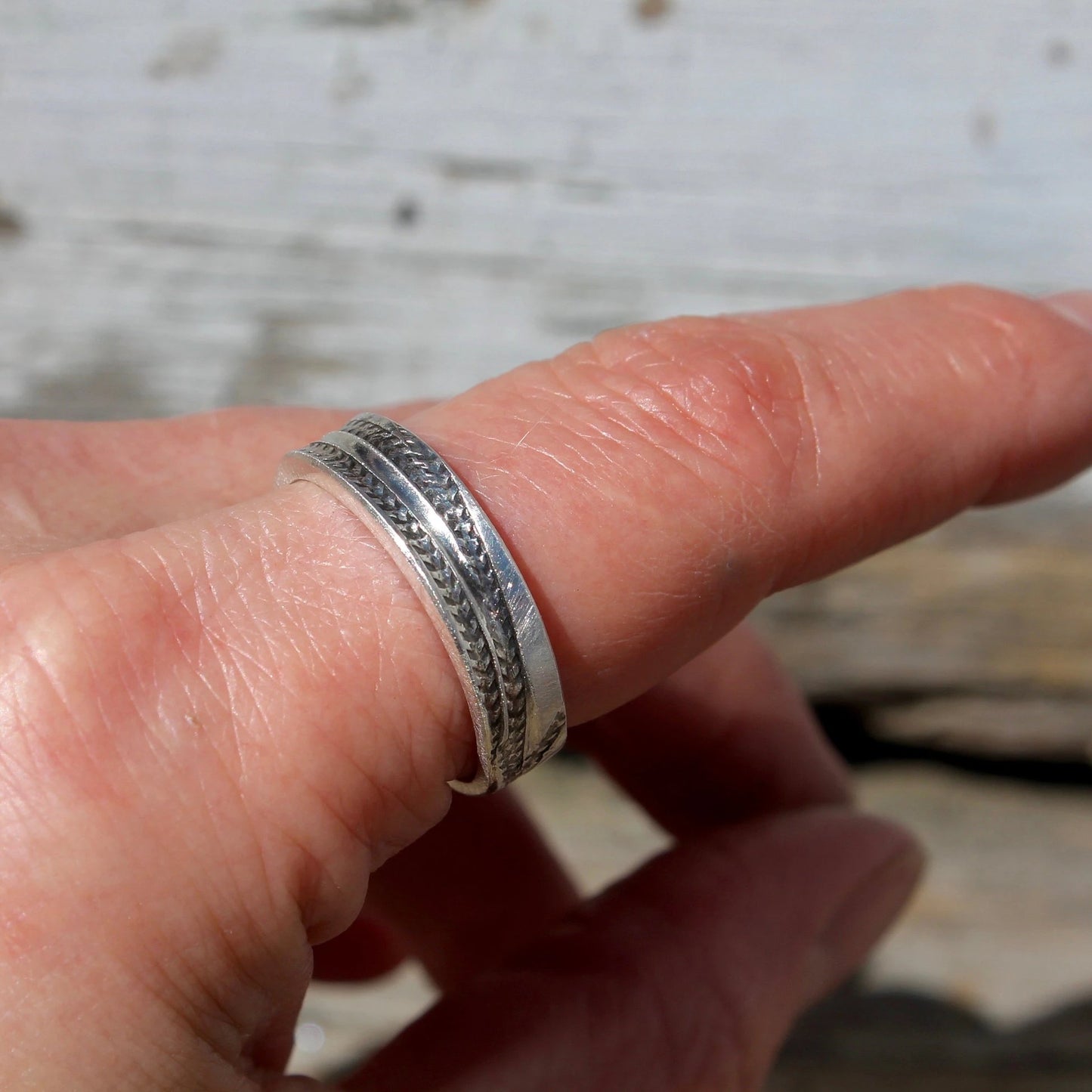 Tire Track Ring in Silver