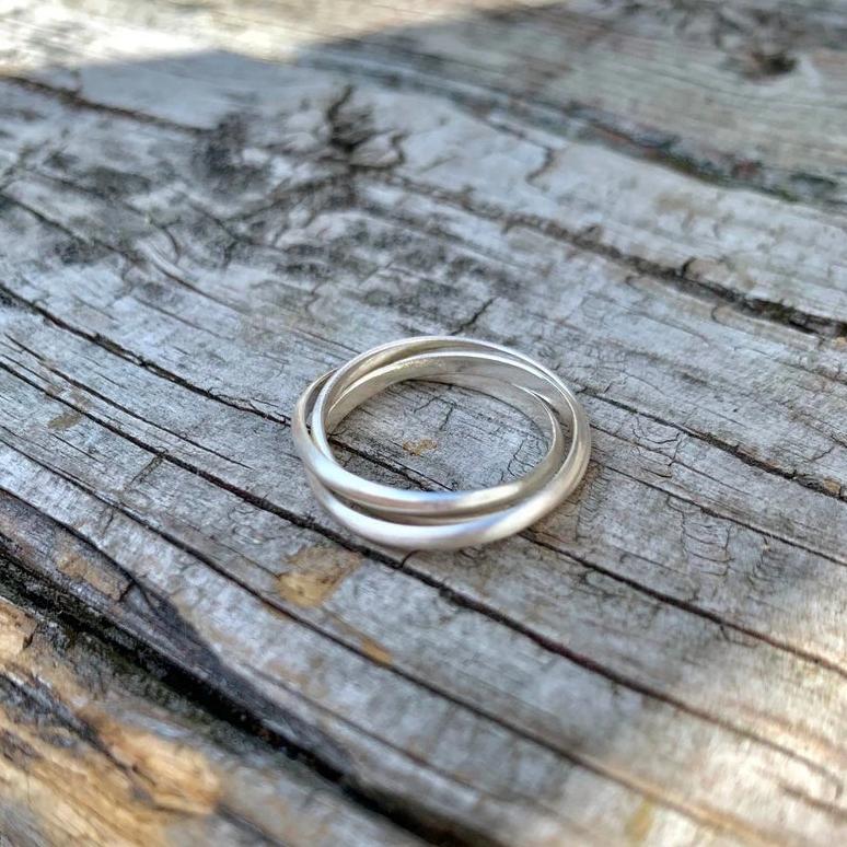Triple Ring in Silver Roll on Fidget Ring